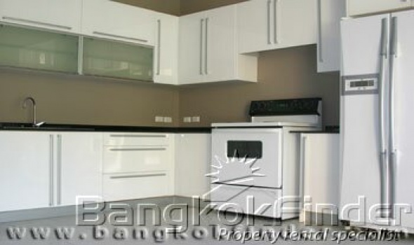 4 Bedrooms, 一戸建て, 賃貸物件,  パンヤヴィレッジ　, Pattanakarn 30, 5 Bathrooms, Listing ID 188, Suanluang, Bangkok, Thailand,