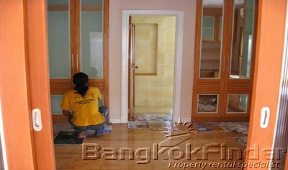 4 Bedrooms, タウンハウス, 賃貸物件, Sukhumvit 36, 5 Bathrooms, Listing ID 254, Bangkok, Thailand,