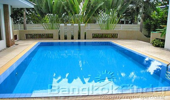 4 Bedrooms, タウンハウス, 賃貸物件, Sukhumvit 36, 5 Bathrooms, Listing ID 254, Bangkok, Thailand,