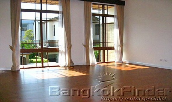 4 Bedrooms, 一戸建て, 賃貸物件, Sukhumvit 67, 5 Bathrooms, Listing ID 270, Bangkok, Thailand,