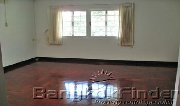 4 Bedrooms, 一戸建て, 賃貸物件, Suanplu, 5 Bathrooms, Listing ID 489, Bangkok, Thailand,