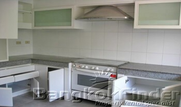 4 Bedrooms, 一戸建て, 賃貸物件, Suanplu, 5 Bathrooms, Listing ID 489, Bangkok, Thailand,