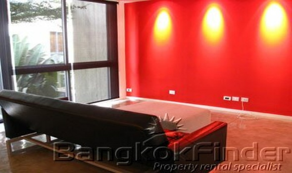 3 Bedrooms, 一戸建て, 賃貸物件, Mek Sawat, 4 Bathrooms, Listing ID 636, Bangkok, Thailand,