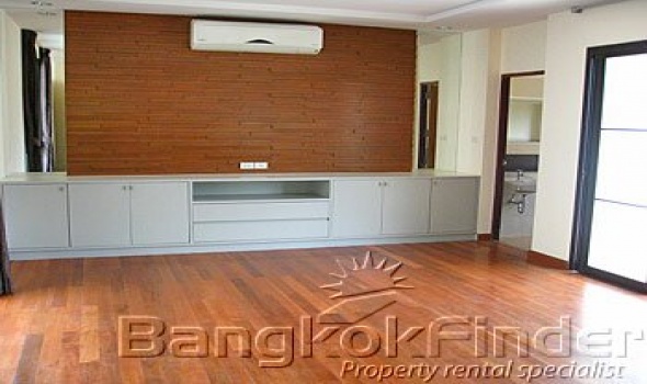 4 Bedrooms, 一戸建て, 賃貸物件, Sukhumvit 26, 4 Bathrooms, Listing ID 641, Bangkok, Thailand,