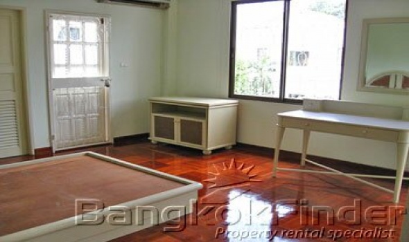 4 Bedrooms, 一戸建て, 賃貸物件, Sukhumvit 36, 4 Bathrooms, Listing ID 688, Bangkok, Thailand,