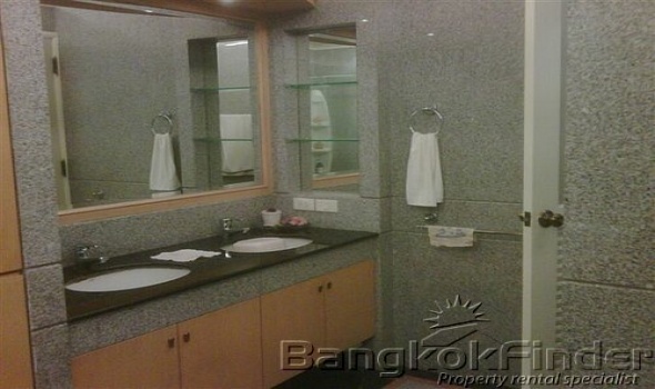 5 Bedrooms, 一戸建て, 賃貸物件, Srinakarin , 5 Bathrooms, Listing ID 748, Bangkok, Thailand, 10270,