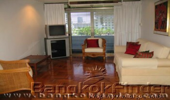 3 Bedrooms, コンドミニアム, 賃貸物件, Ruamrudee Garden House, Ruamrudee, 2 Bathrooms, Listing ID 49, Bangkok, Thailand,