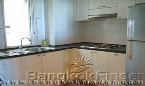 3 Bedrooms, コンドミニアム, 賃貸物件, Siri Yenakard, Yenakard, 2 Bathrooms, Listing ID 77, Bangkok, Thailand,