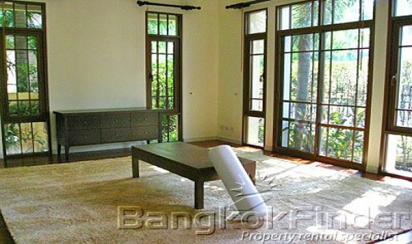 4 Bedrooms, 一戸建て, 賃貸物件, 5 Bathrooms, Listing ID 1777, Bangkok, Thailand, 10110,