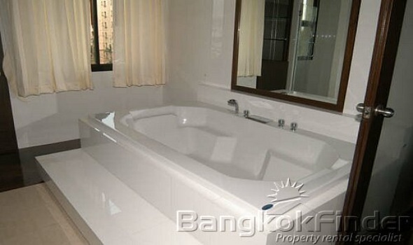 4 Bedrooms, 一戸建て, 賃貸物件, 3 Bathrooms, Listing ID 1935, Bangkok, Thailand,