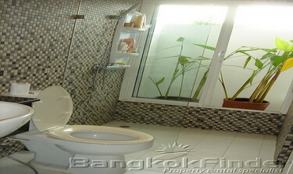 4 Bedrooms, 一戸建て, 賃貸物件, 3 Bathrooms, Listing ID 2402, Bangkok, Thailand,