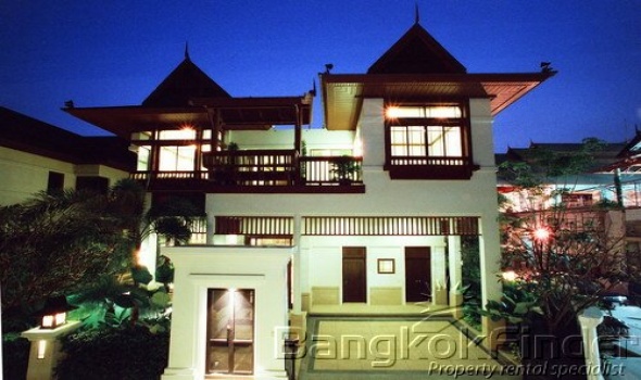 4 Bedrooms, 一戸建て, 賃貸物件, 4 Bathrooms, Listing ID 2456, Bangkok, Thailand,