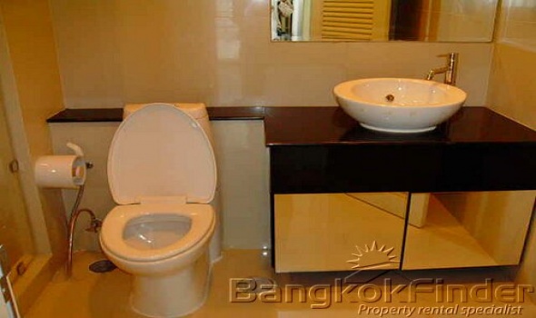 3 Bedrooms, コンドミニアム, 賃貸物件, Nusasiri, Soi Sukhumvit 42, 4 Bathrooms, Listing ID 2705, Phra Khanong, Khlong Toei, Bangkok, Thailand, 10110,