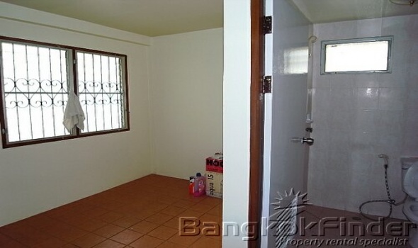 3 Bedrooms, 一戸建て, 賃貸物件, 3 Bathrooms, Listing ID 2710, Bangkok, Thailand,