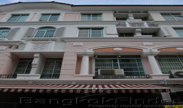 4 Bedrooms, タウンハウス, 売買物件, Baan Klang Maung, 5 Bathrooms, Listing ID 3064, Bangkok, Thailand,