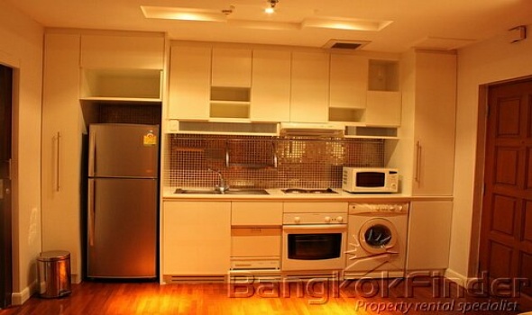 1 Bedrooms, コンドミニアム, 賃貸物件, Baan Navarang, Phloen Chit Rd, 1 Bathrooms, Listing ID 3176, Lumphini, Pathum Wan, Bangkok, Thailand, 10330,