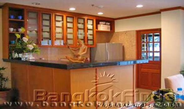 2 Bedrooms, アパートメント, 賃貸物件, Castle Suites, Sathorn 7, 2 Bathrooms, Listing ID 166, Bangkok, Thailand,