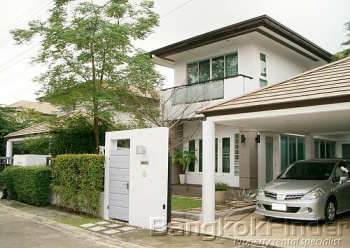 3 Bedrooms, 一戸建て, 賃貸物件, Soi Chok Chai 3, 4 Bathrooms, Listing ID 3381, Khlong Chan, Bang Kapi, Bangkok, Thailand, 10240,